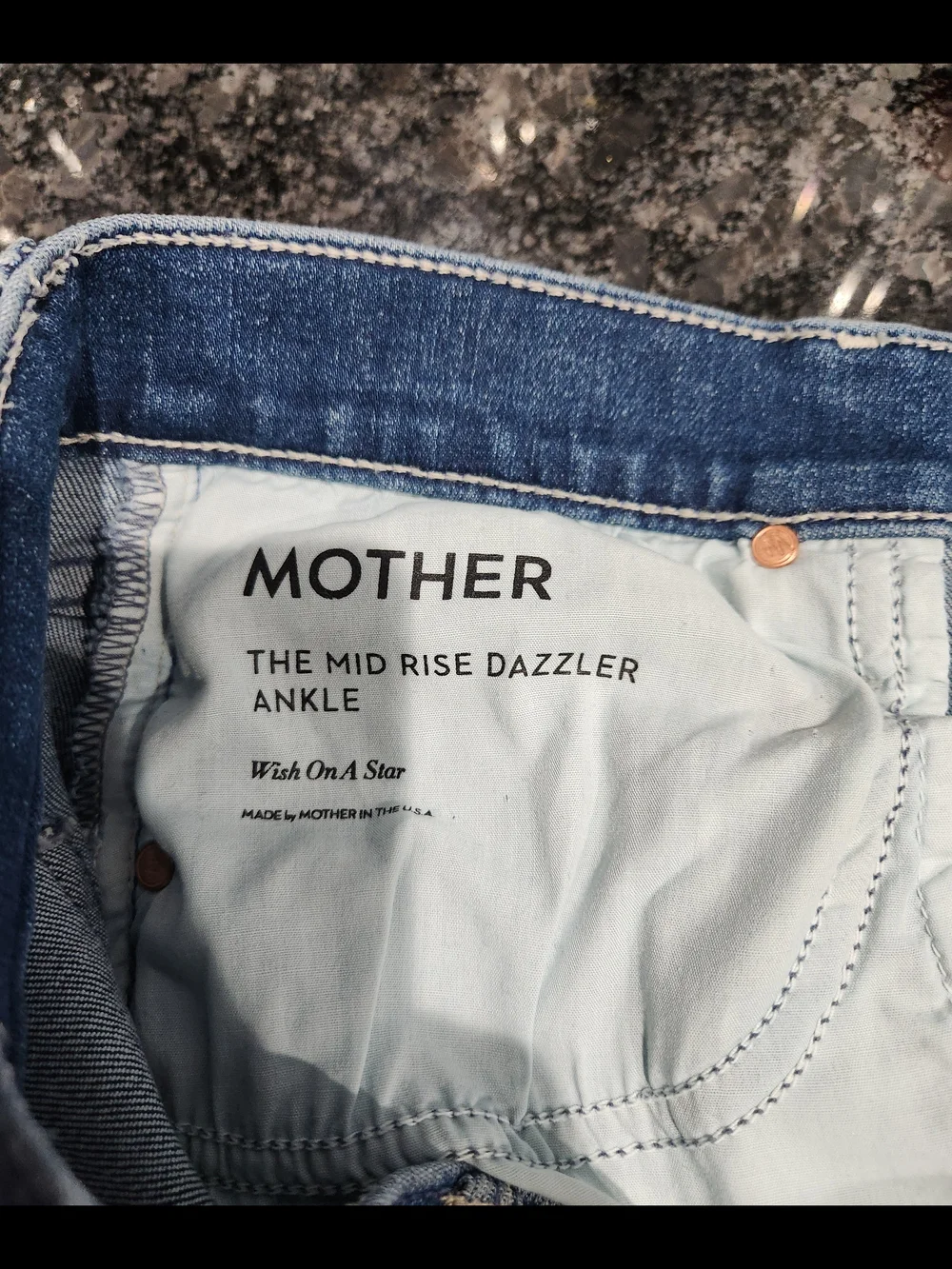 MOTHER Dazzler  Wome's Medium Blue Slim Straight Jeans